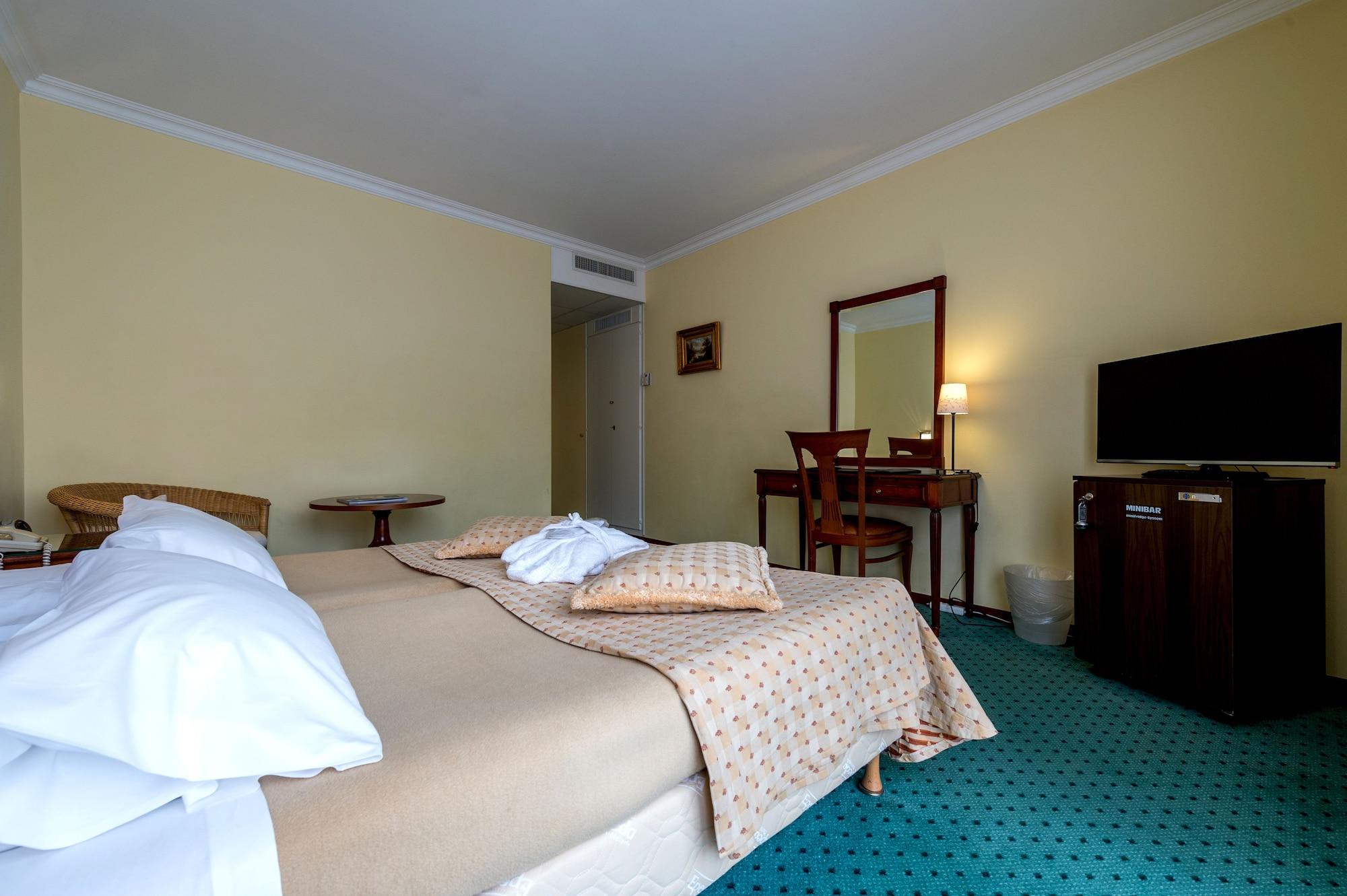 Hotel Churchill Женева Екстериор снимка
