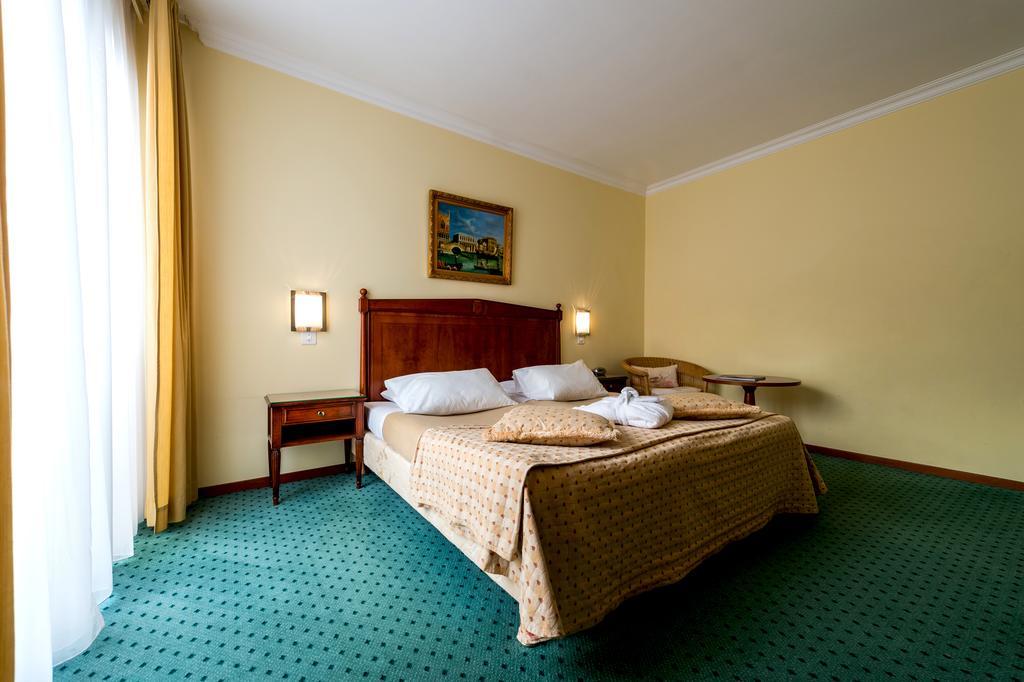 Hotel Churchill Женева Екстериор снимка